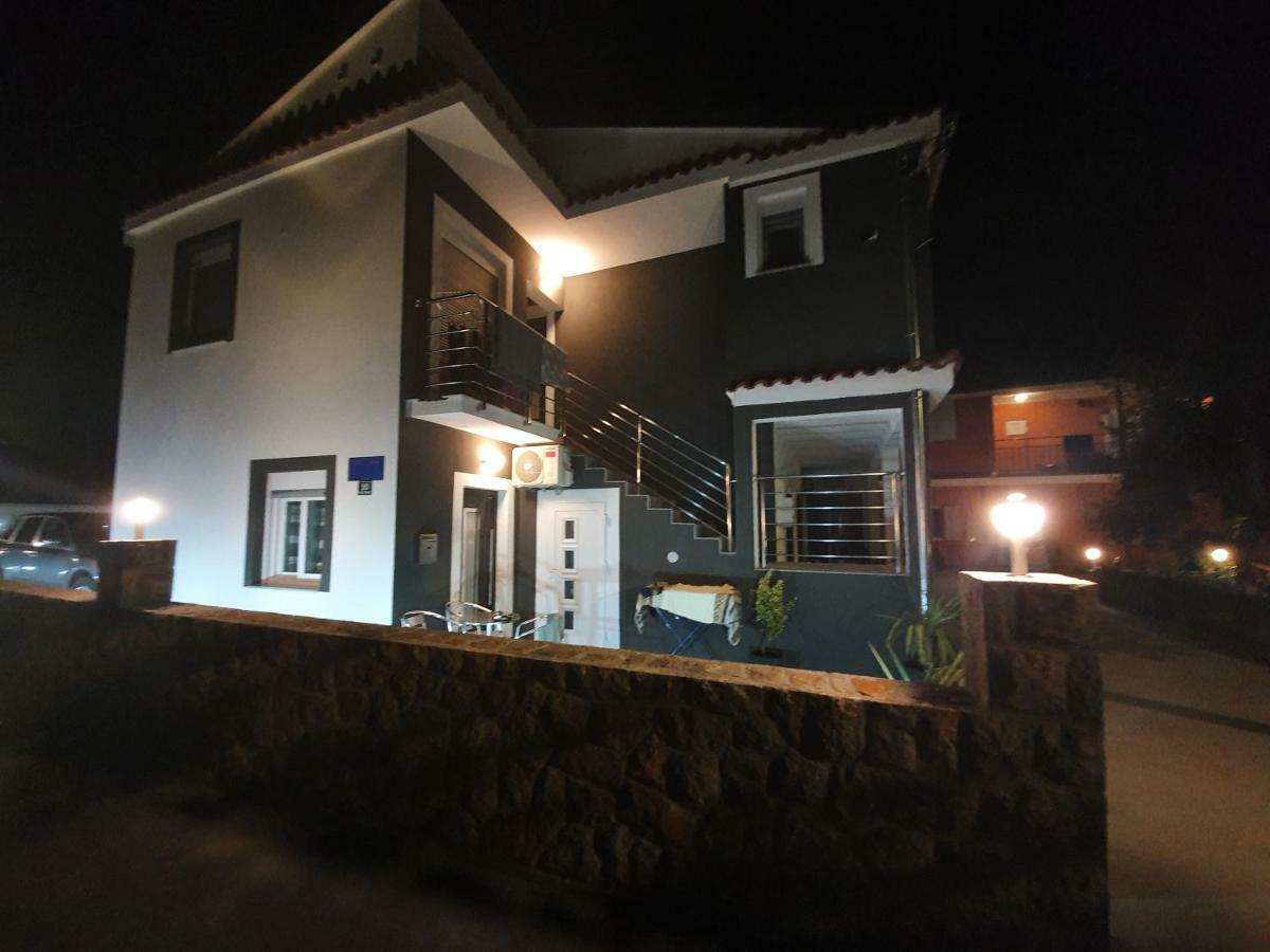 Jeli Apartments Starigrad Paklenica Exterior foto