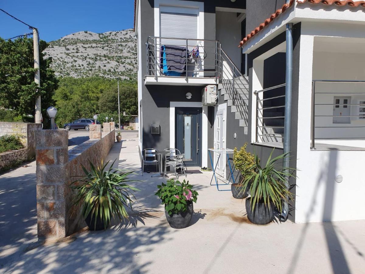 Jeli Apartments Starigrad Paklenica Exterior foto